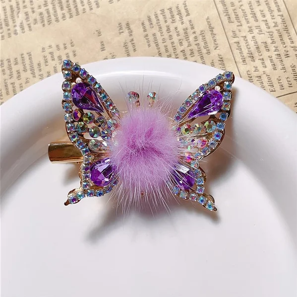 Delicate Fur Ball Butterfly Hair Clip - 4 Pcs/Set